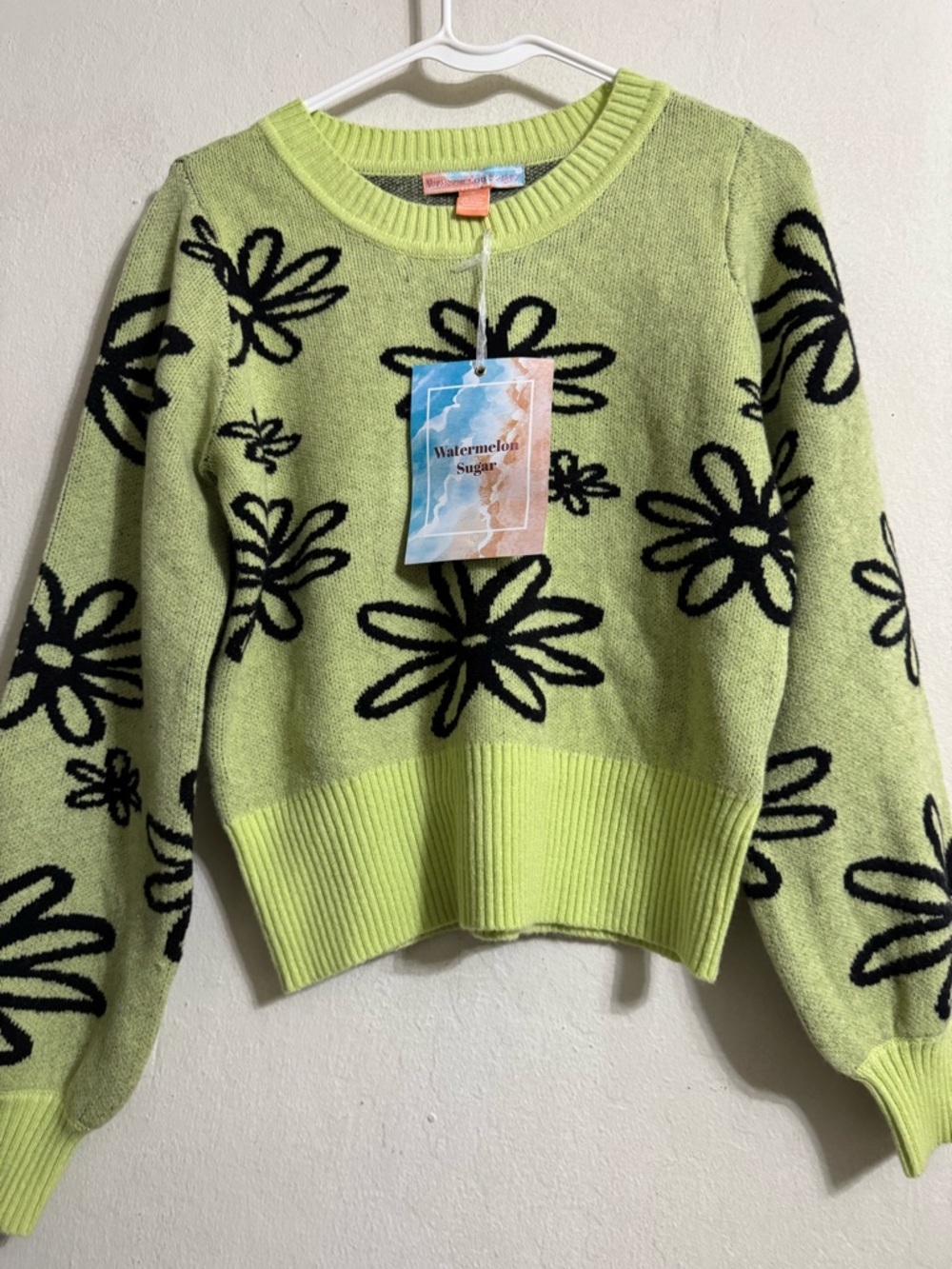 Watermelon Sugar Floral Crew
Neck Pullover Sweater Lime And Black SIZE M NWT